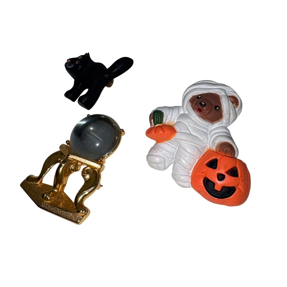 Vintage Halloween Brooch Lot Monet Hallmark Easter Unlimited